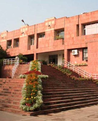 जेएनयू के एक और प्रोफेसर पर लगा छेड़खानी का आरोप, मामला दर्ज