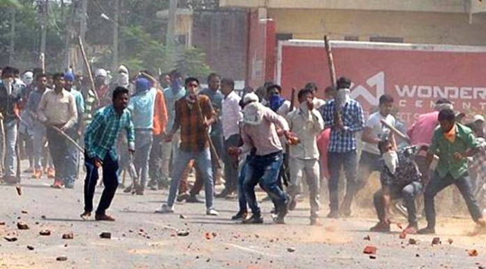 सहारनपुर हिंसा: 1 की मौत, 3 FIR दर्ज, 24 गिरफ्तार, आला अधिकारियों ने संभाला मोर्चा