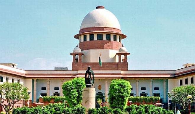 कठुआ गैंगरेप: SC ने निचली अदालत के ट्रायल पर लगाई रोक