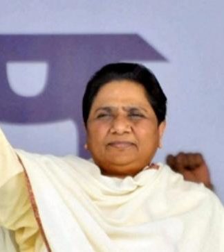 बसपा ने दिया बीजेपी को समर्थन अहमदनगर मेयर चुनाव में, मचा सियासी तूफान