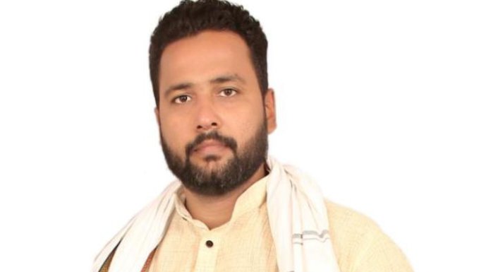 सोशल मीडिया बना सहारा, डॉक्टर जमाल हसन ने आगे आकर किया मदद। हॉस्पिटल का भी अहम रोल।
